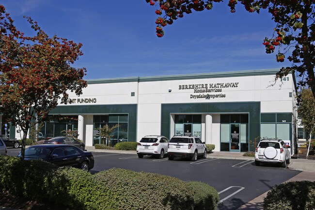 Plus de détails pour 141 Sand Creek Rd, Brentwood, CA - Local d'activités à louer