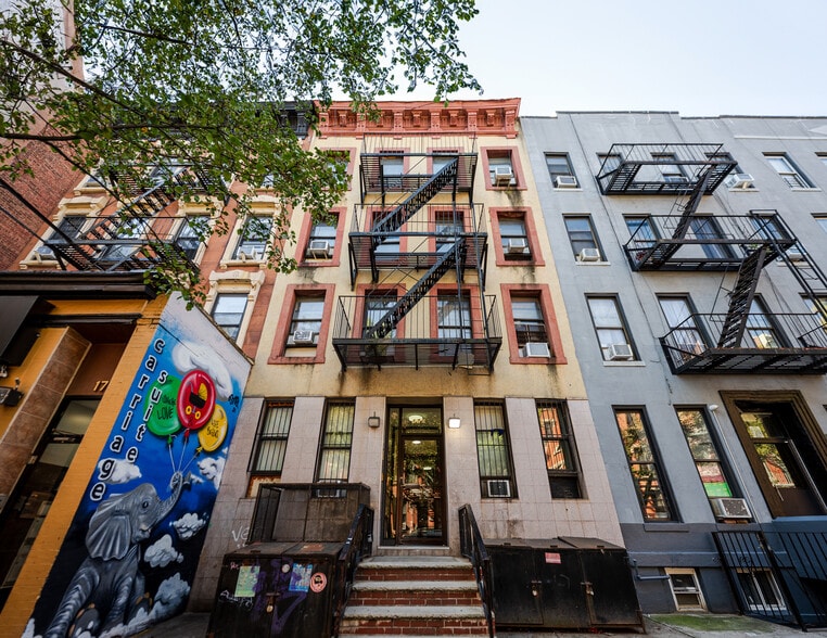 170 E 104th St, New York, NY for sale - Primary Photo - Image 1 of 6