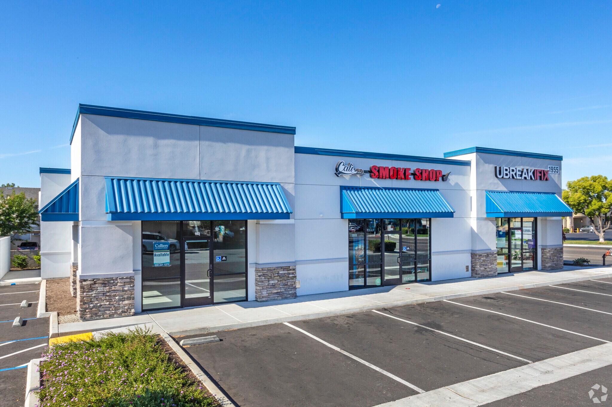 288-380 W Shaw Ave, Clovis, CA for lease Building Photo- Image 1 of 4