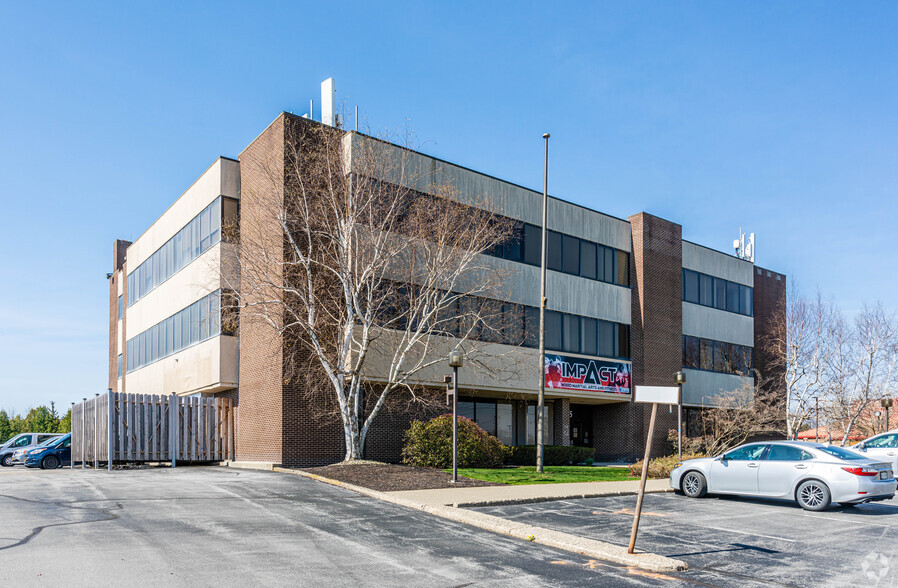 15 Matthews St, Goshen, NY à vendre - Photo principale - Image 1 de 77