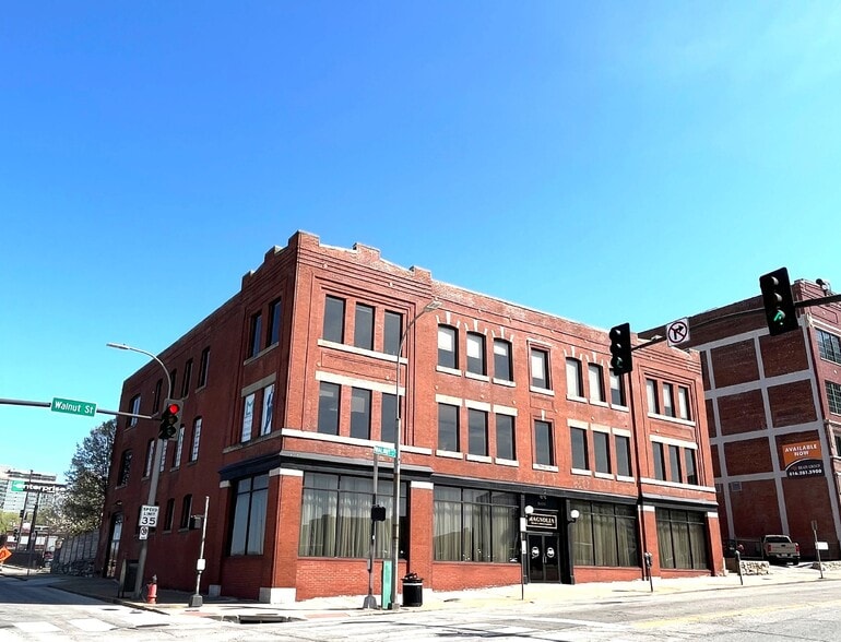 601 Walnut St, Kansas City, MO for lease - Building Photo - Image 1 of 5