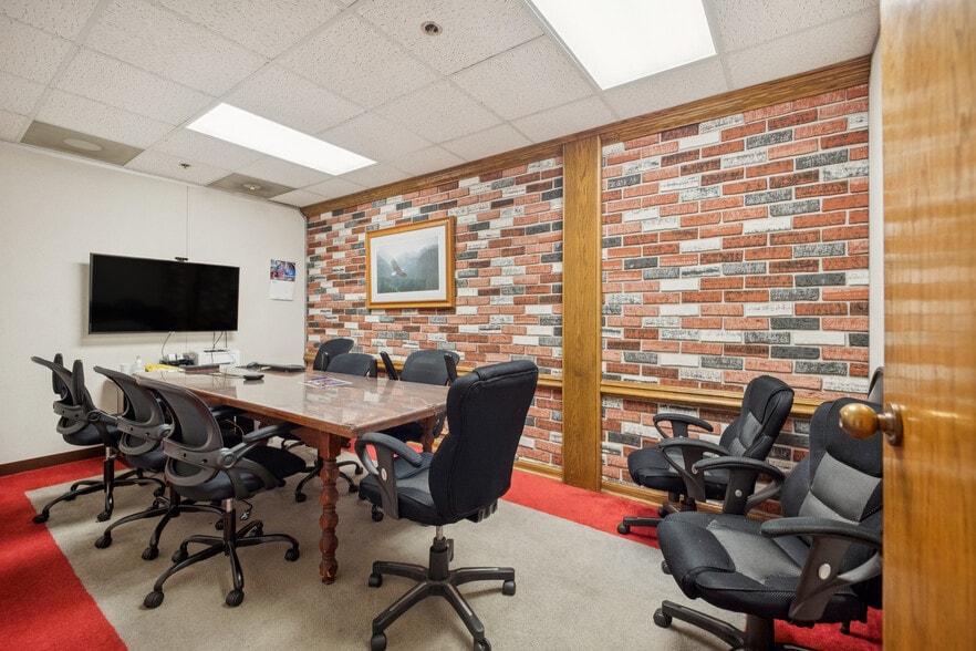 120 E Main St, Oklahoma City, OK for sale - Building Photo - Image 3 of 19