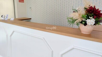 Retail in Lleida, Lérida for lease Interior Photo- Image 2 of 4