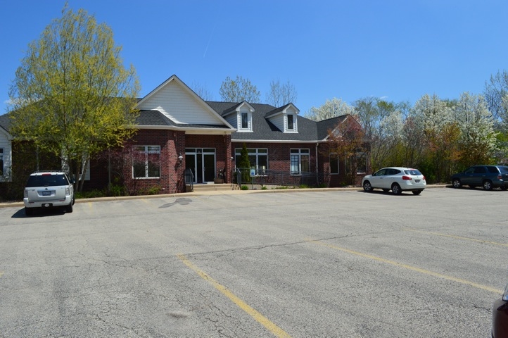 181 S Lincolnway, North Aurora, IL for sale - Building Photo - Image 3 of 19