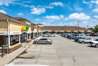 Plus de détails pour 13-87 Carefree Ln, Waukee, IA - Commerce de détail à louer