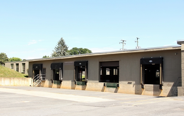 600 Hays Ave, Staunton, VA à louer - Photo du bâtiment - Image 2 de 14