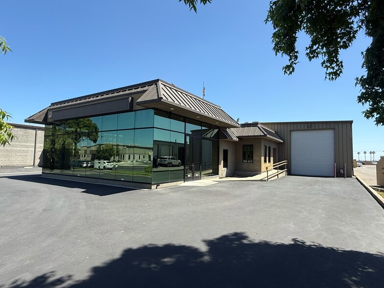 4812 Stratos Way, Modesto, CA à louer - Photo du bâtiment - Image 2 de 21