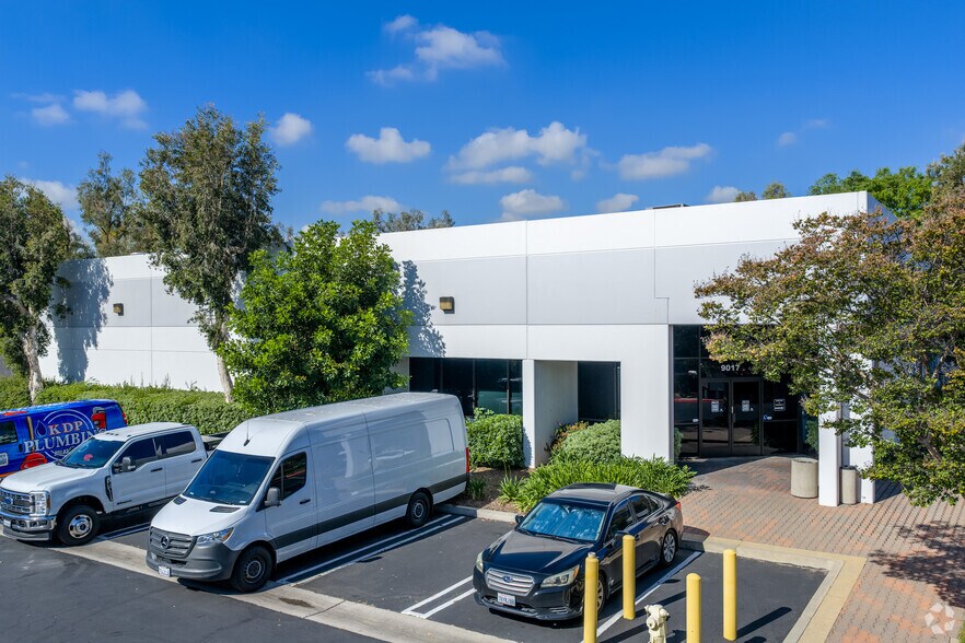 9017 Arrow Route, Rancho Cucamonga, CA for sale - Primary Photo - Image 1 of 5