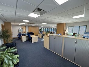 Bedford Rd, Petersfield for lease Interior Photo- Image 1 of 8