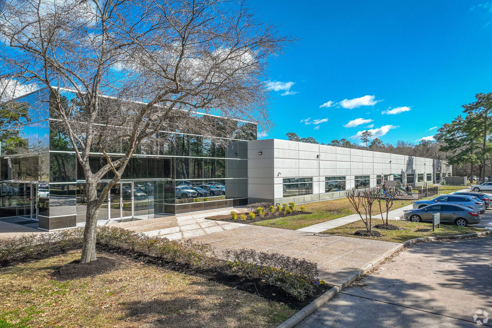 22001 Northpark Dr, Kingwood, TX à louer Photo du bâtiment- Image 1 de 19