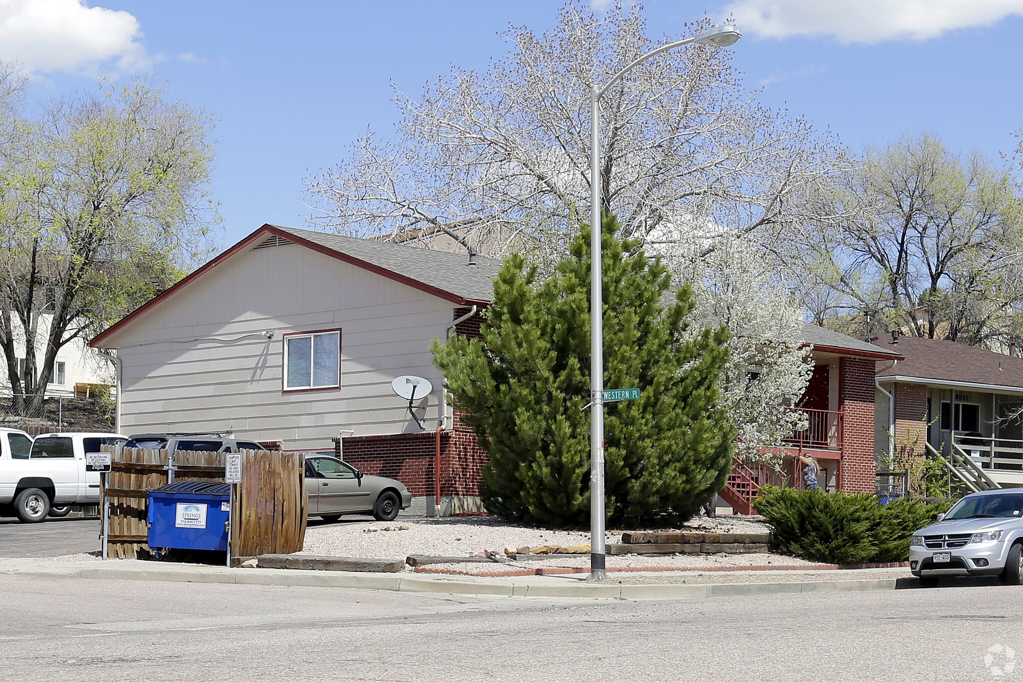 1010 Western Dr, Colorado Springs, CO for sale Primary Photo- Image 1 of 3