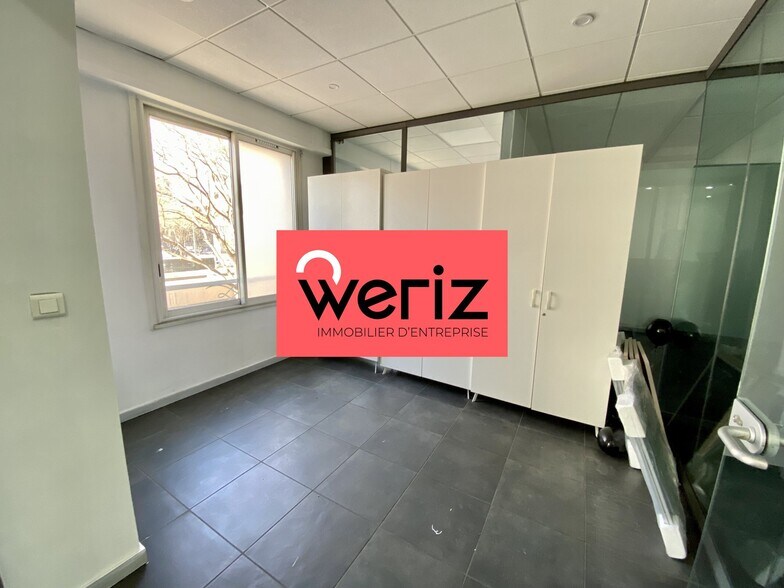 285 Avenue Du Prado, Marseille à vendre - Photo du bâtiment - Image 3 de 9