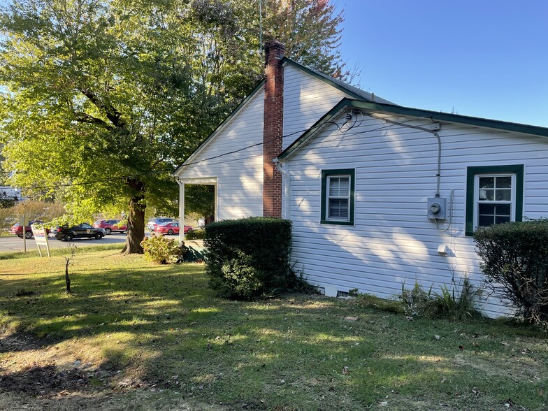 6830 Crain Hwy, La Plata, MD à vendre - Photo du b timent - Image 3 de 4