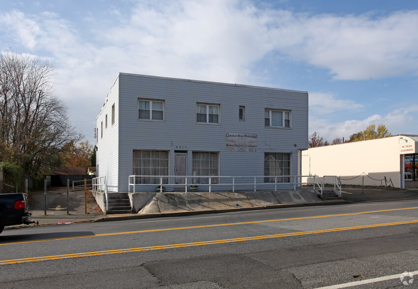 6211 Marlboro Pike, District Heights, MD for sale - Primary Photo - Image 1 of 1