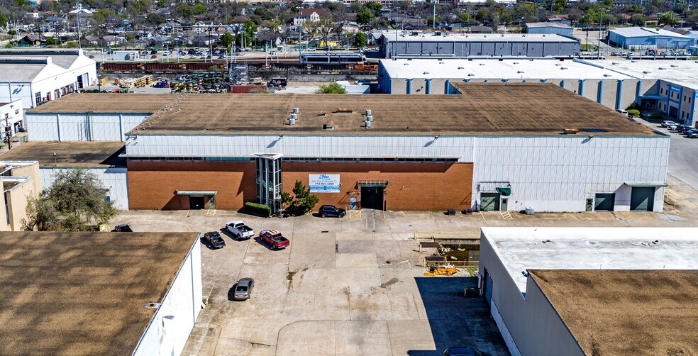 5301 Polk St, Houston, TX à louer - Photo du bâtiment - Image 3 de 3