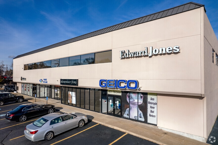 120 Lambert Lind Hwy, Warwick, RI for lease - Building Photo - Image 2 of 24