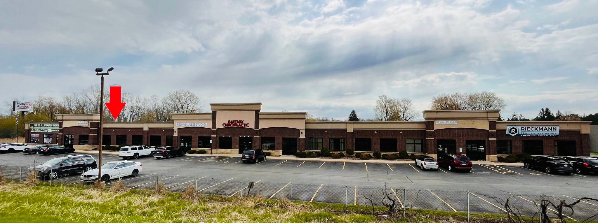 4040-4090 W Spencer St, Appleton, WI for lease Primary Photo- Image 1 of 2