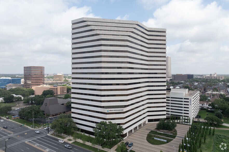 5718 Westheimer Rd, Houston, TX à louer - Photo principale - Image 1 de 28