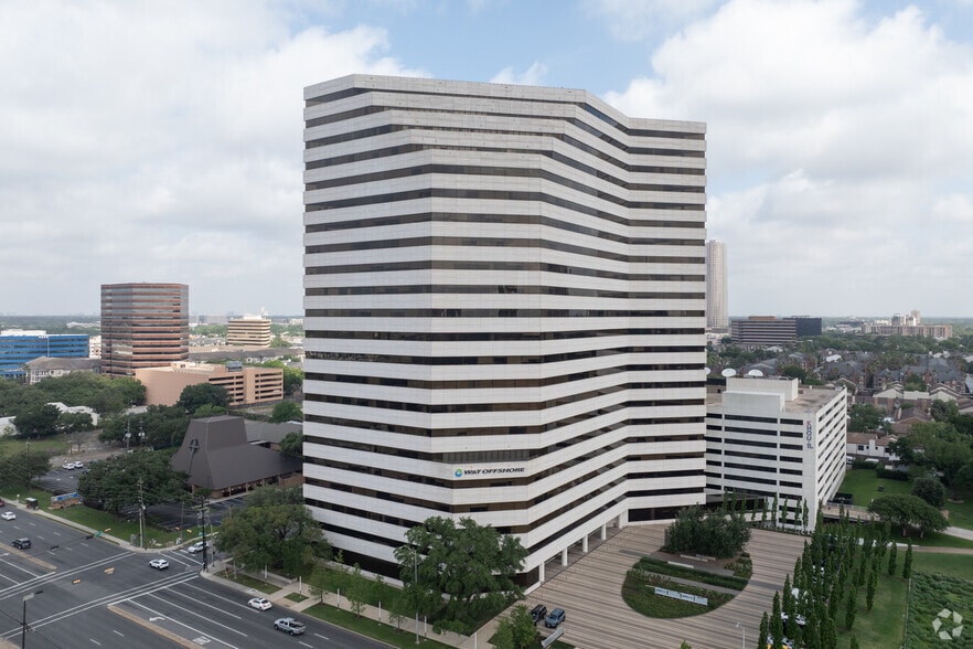 5718 Westheimer Rd, Houston, TX for lease - Primary Photo - Image 1 of 28
