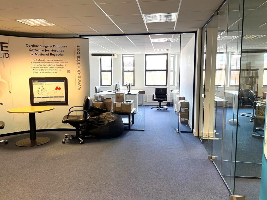 Station Rd, Henley On Thames, OXF RG9 1AY - Unité 103 -  - Photo intérieure - Image 1 of 4