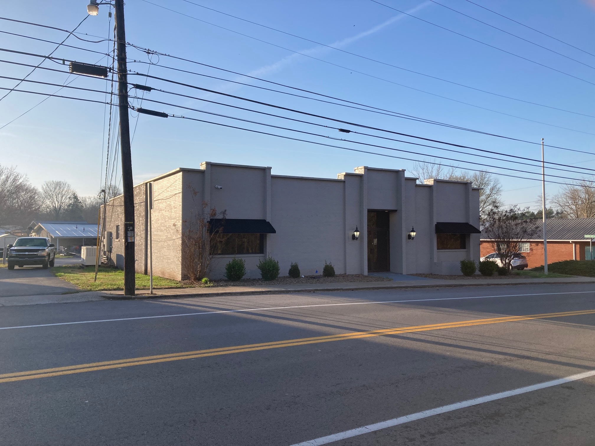 2708 N Jackson Hwy, Canmer, KY for sale Building Photo- Image 1 of 1