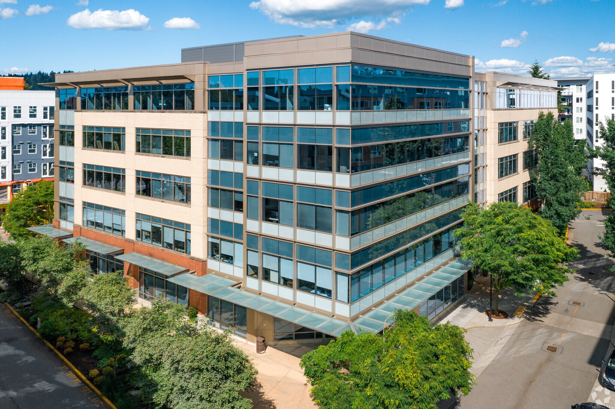 15809 Bear Creek Pky NE, Redmond, WA for lease Primary Photo- Image 1 of 20