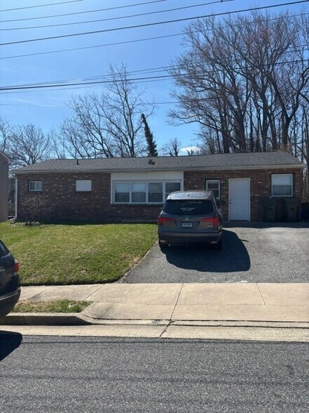 5 Terry Ln, Newark, DE for sale - Primary Photo - Image 1 of 1