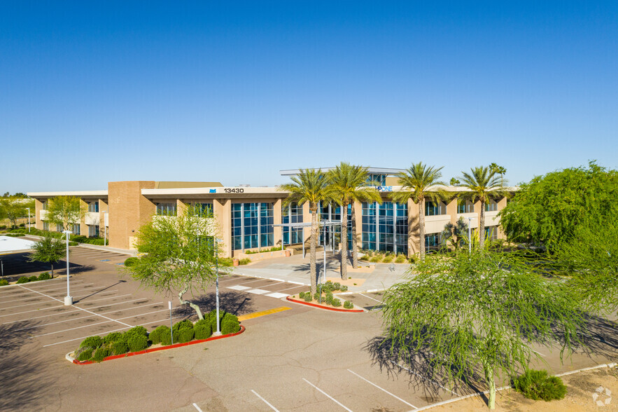 13430 N Black Canyon Hwy, Phoenix, AZ for lease - Building Photo - Image 2 of 5