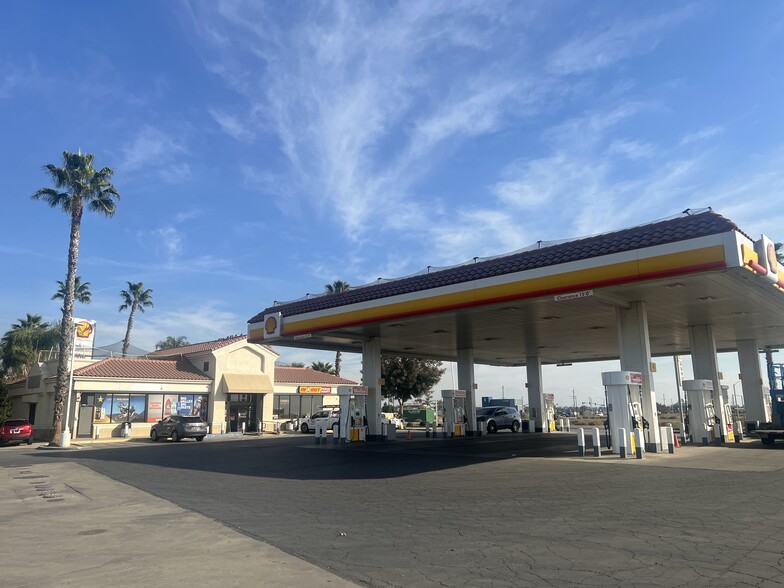 27908 Hwy 99, Visalia, CA for sale - Primary Photo - Image 1 of 1