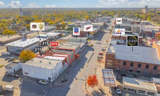 Plus de détails pour 217 N Washington Ave, Wellington, KS - Commerce de détail à vendre