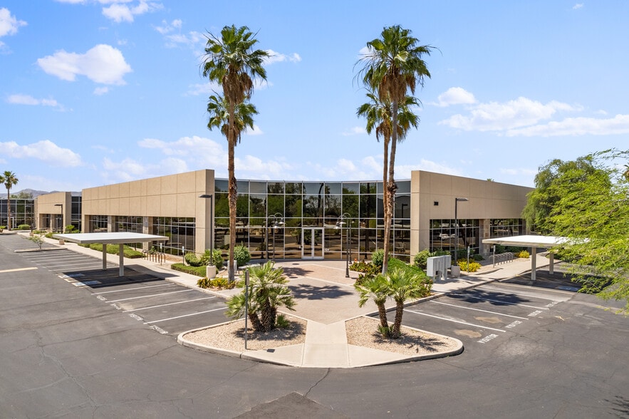 301 W Warner Rd, Tempe, AZ à vendre - Photo du bâtiment - Image 2 de 11