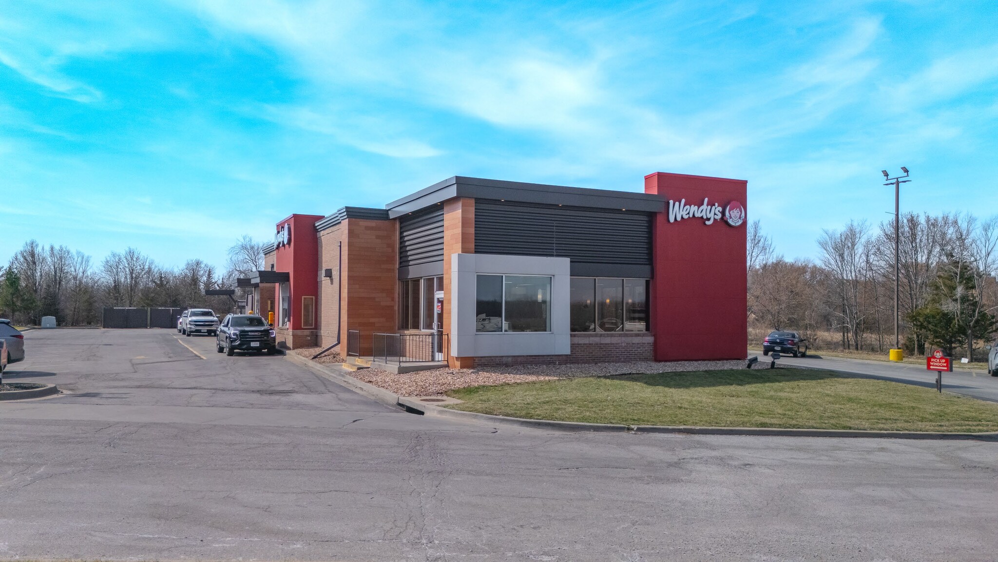 9800 NW Prairie View Rd, Kansas City, MO à vendre Photo principale- Image 1 de 3