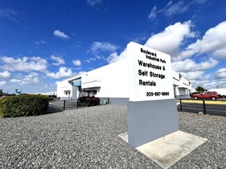 Plus de détails pour 1909-2099 Opa Locka Blvd, Miami, FL - Industriel à louer