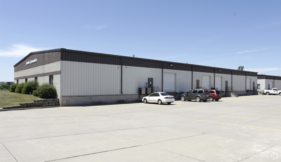 75 NE Venture Dr, Waukee, IA for lease - Building Photo - Image 3 of 3