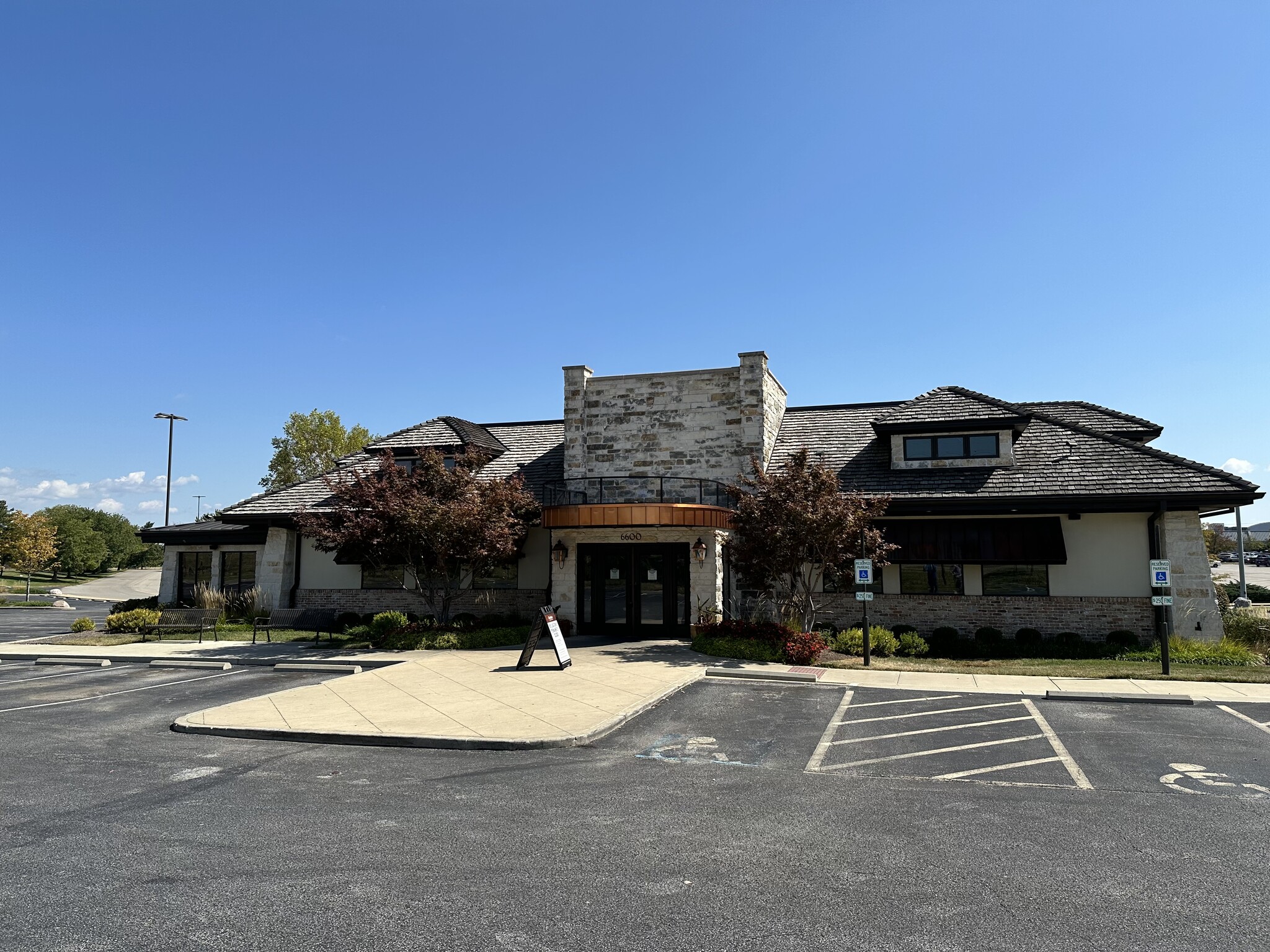 6600 N Illinois St, Fairview Heights, IL for lease Primary Photo- Image 1 of 3