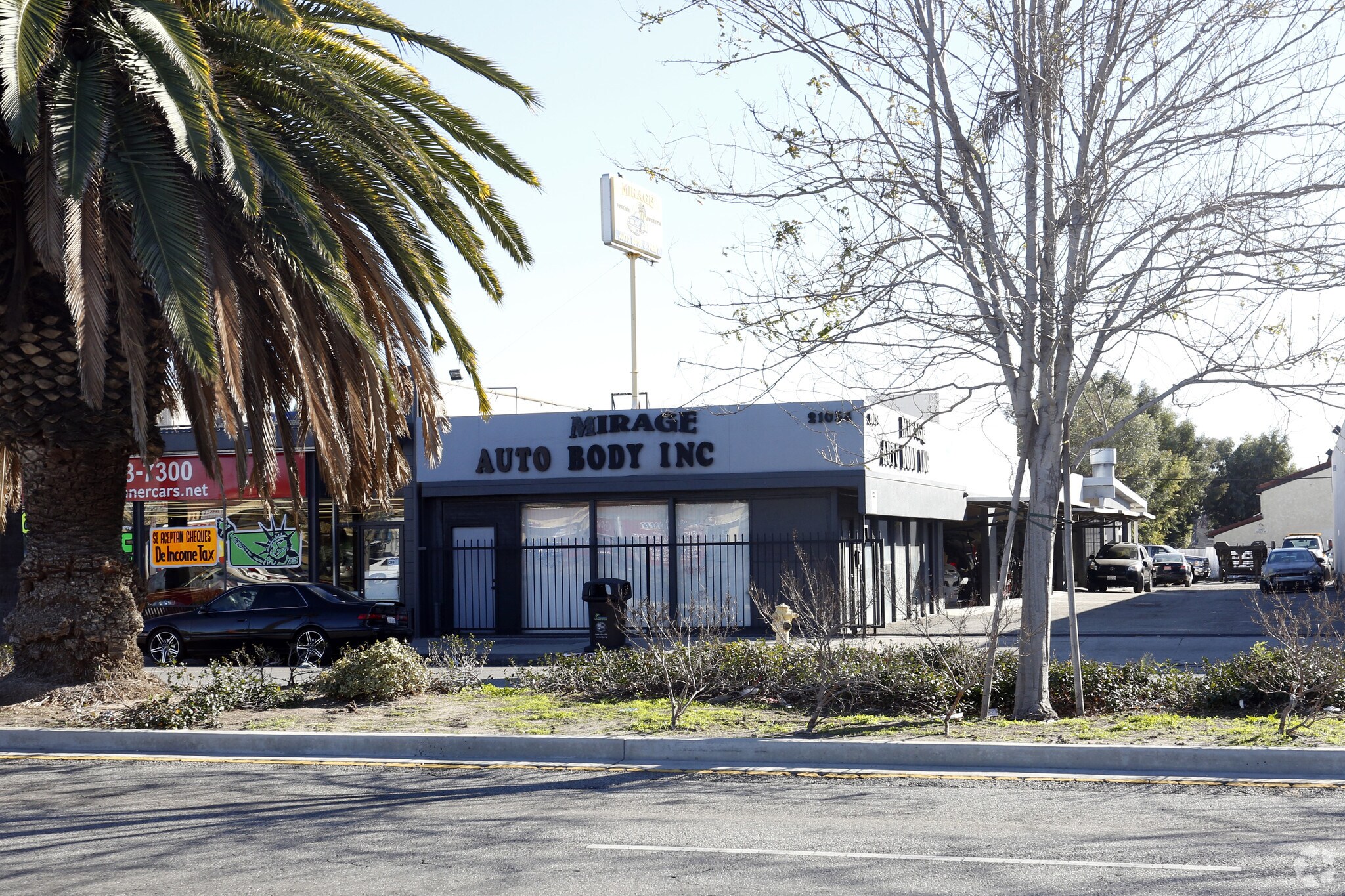 21034 Sherman Way, Canoga Park, CA for sale Primary Photo- Image 1 of 3