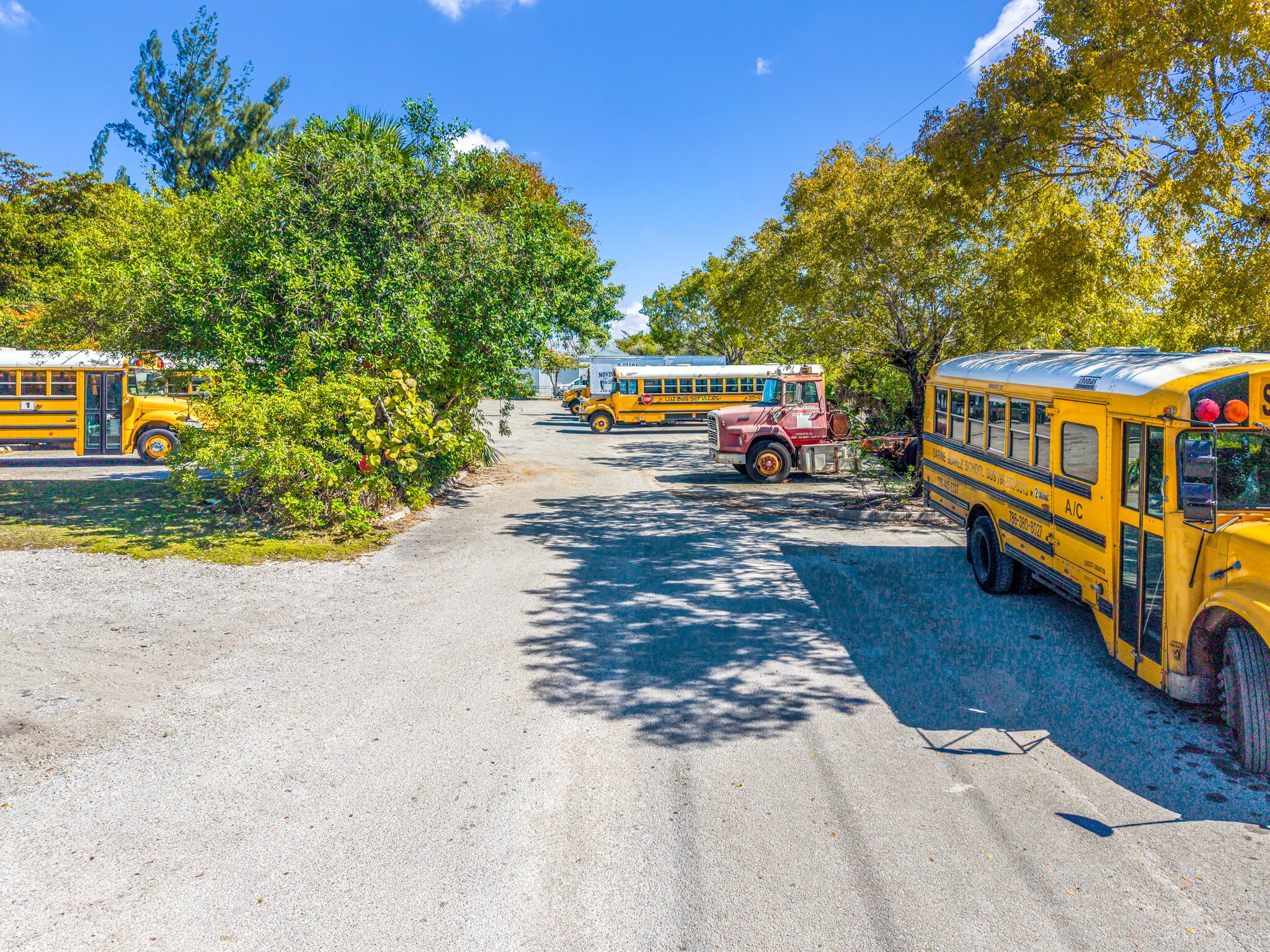10700 NW 89th Ave, Hialeah, FL à vendre Photo principale- Image 1 de 6