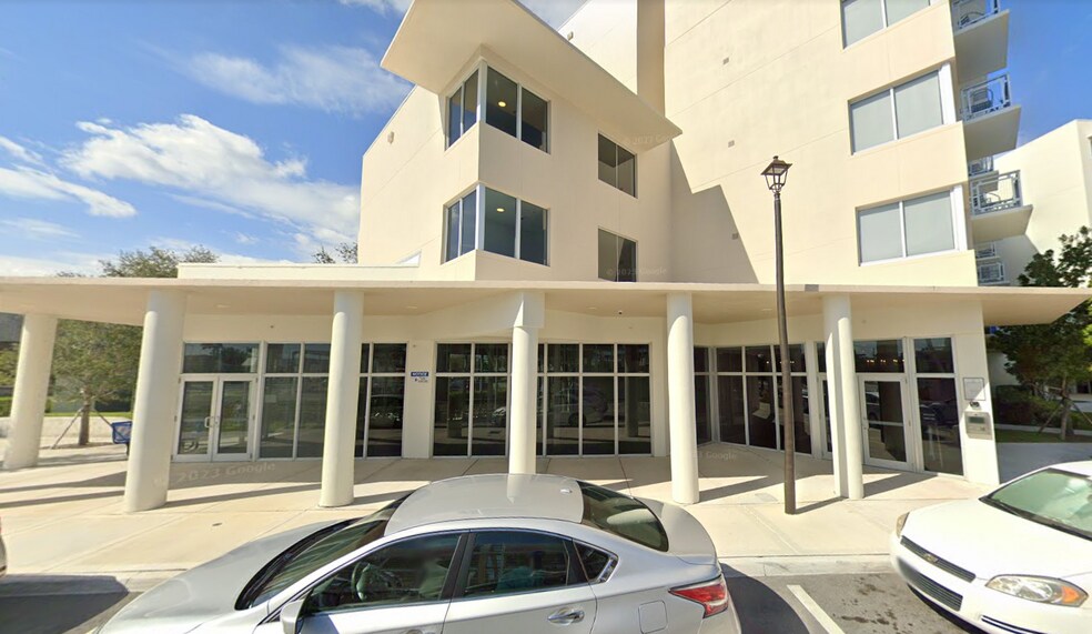 14380 SW 261St St, Miami, FL à louer - Photo du bâtiment - Image 3 de 5