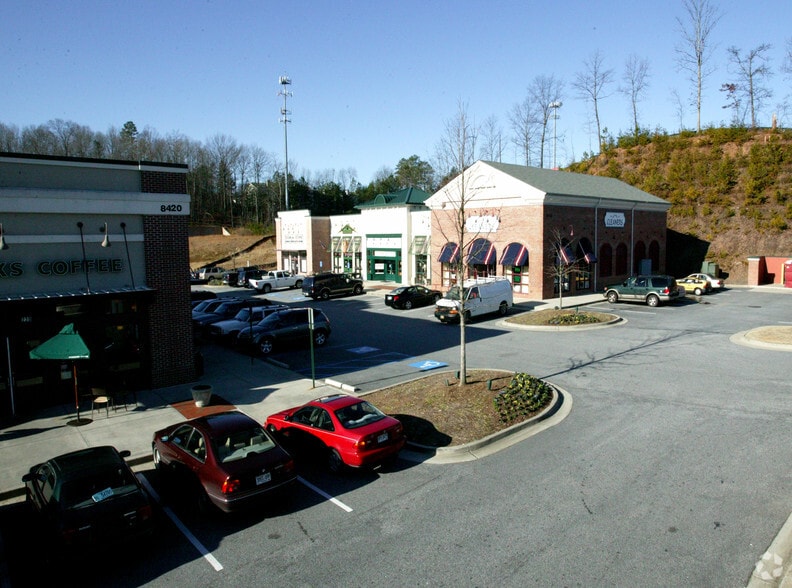 8649 Ellard Dr, Alpharetta, GA for lease - Building Photo - Image 3 of 13