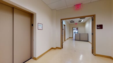 25 Chapel St, Brooklyn, NY for lease Matterport 3D Scan- Image 1 of 9