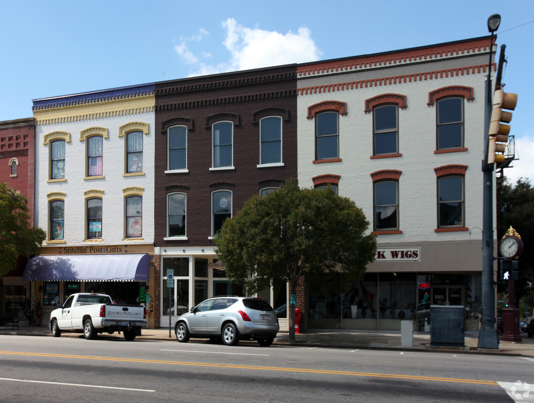 102 S Main St, Salisbury, NC for sale Primary Photo- Image 1 of 1