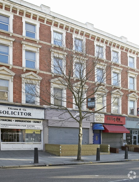 344 Kilburn High Rd, London for lease - Building Photo - Image 3 of 3