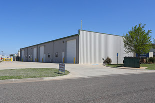 3333-3349 Deskin Dr, Norman OK - Warehouse