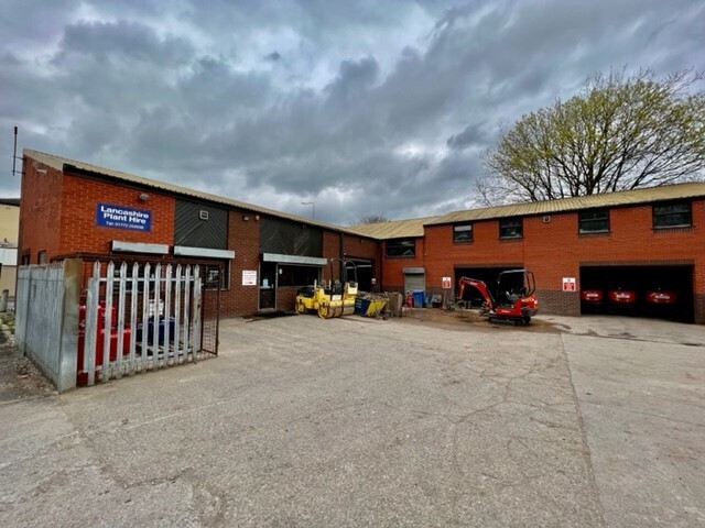 2 Plungington Rd, Preston for sale Building Photo- Image 1 of 19