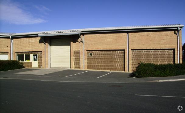 5 Chesterton Ln, Cirencester à louer - Photo du bâtiment - Image 2 de 4