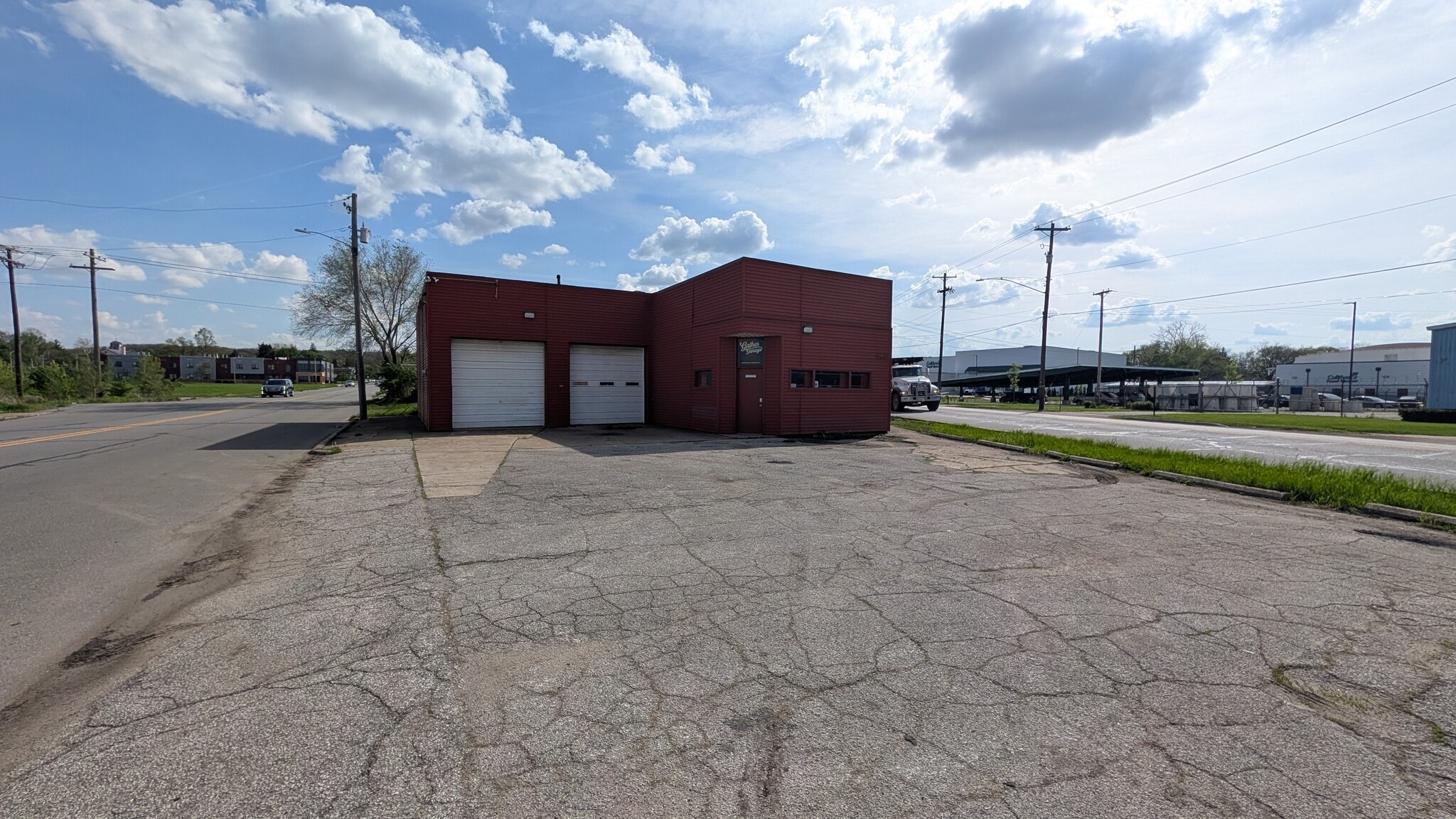 1402 Prairie Ave, South Bend, IN for lease Building Photo- Image 1 of 10