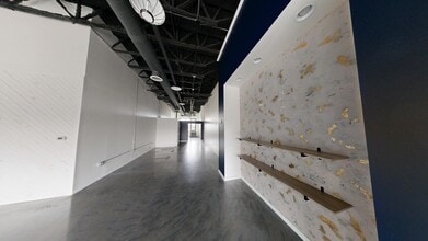 301 W Jefferson Blvd, Fort Wayne, IN for lease Interior Photo- Image 2 of 4