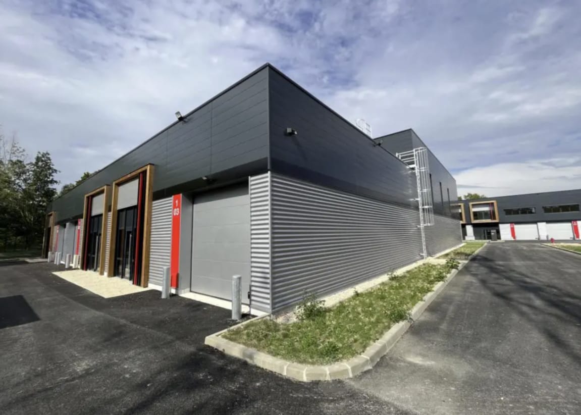 27 Avenue Du Gros Chene, Éragny for lease Primary Photo- Image 1 of 10