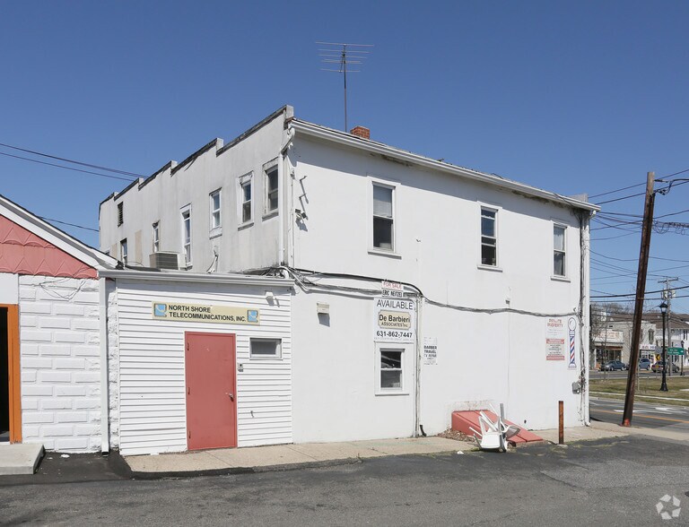 86-88 W Main St, Smithtown, NY à louer - Photo du bâtiment - Image 3 de 5