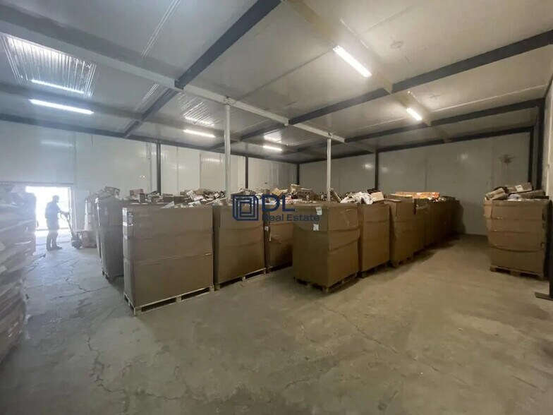 Office in Meaux for lease - Interior Photo - Image 3 of 8